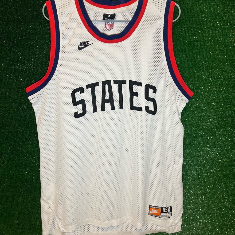NIKE BASKETBALL JERSEY